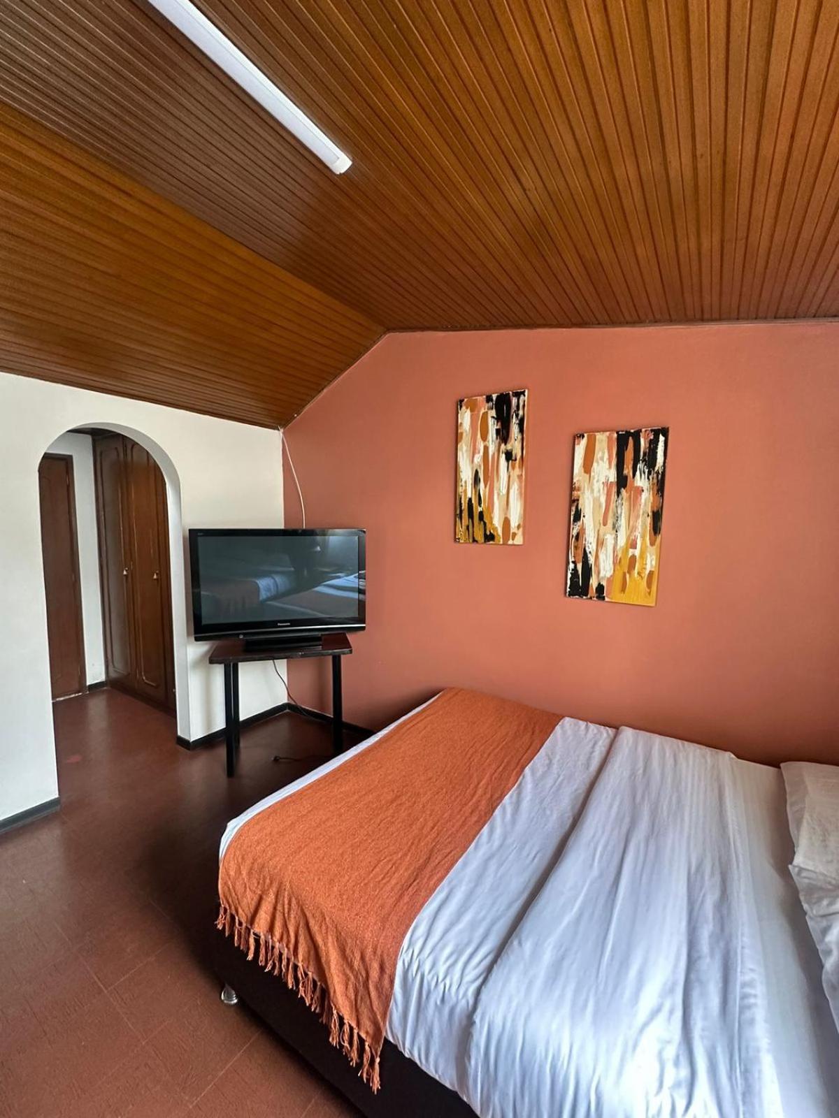 Way Maker 1 Hotel Bogotá Eksteriør billede