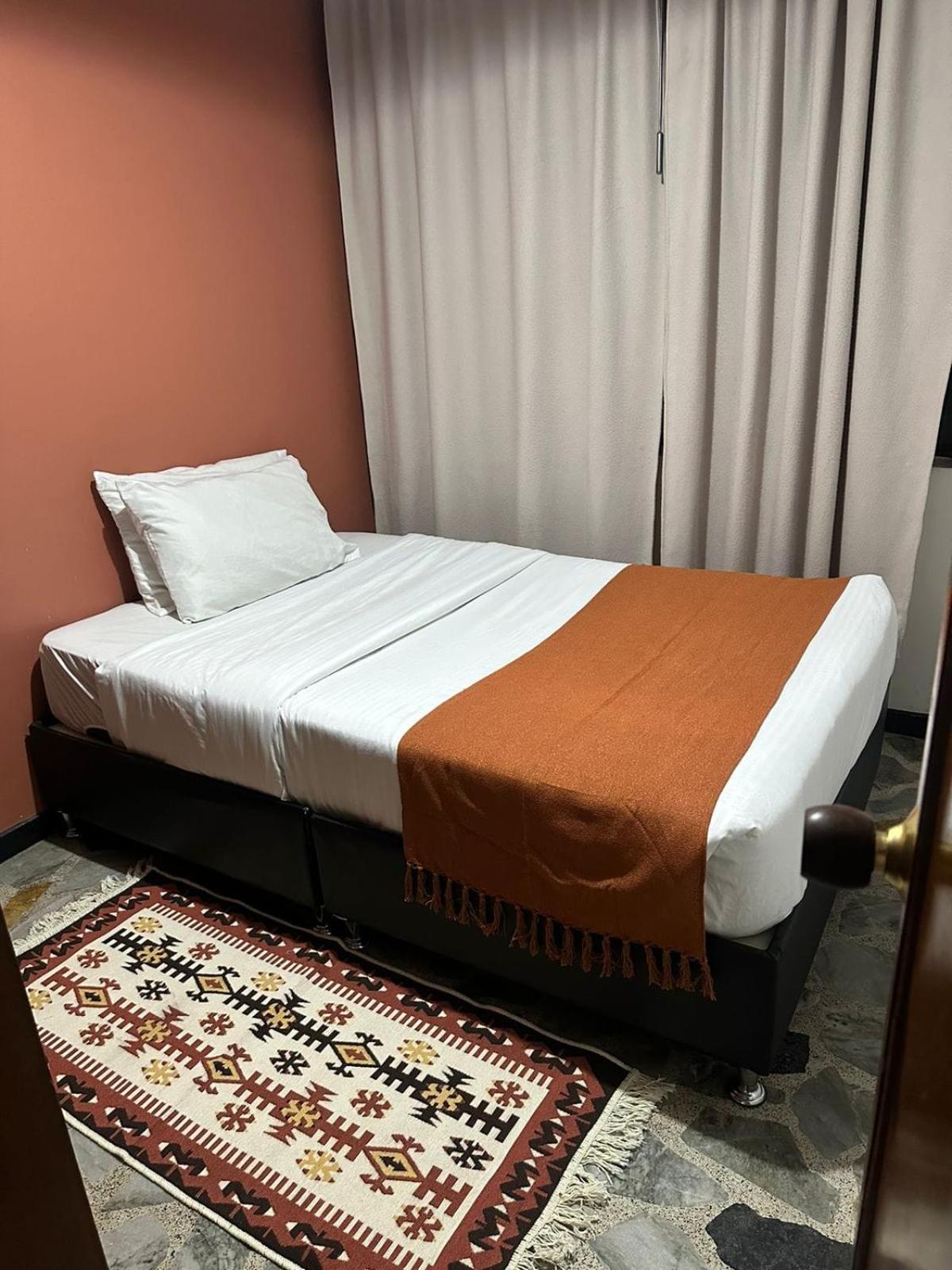 Way Maker 1 Hotel Bogotá Eksteriør billede