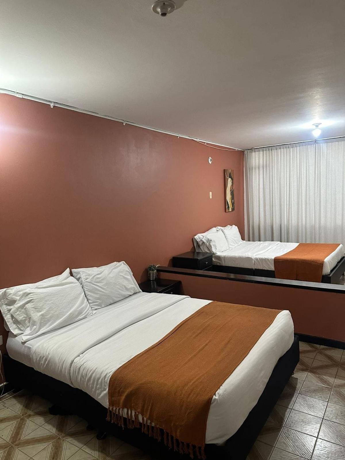 Way Maker 1 Hotel Bogotá Eksteriør billede