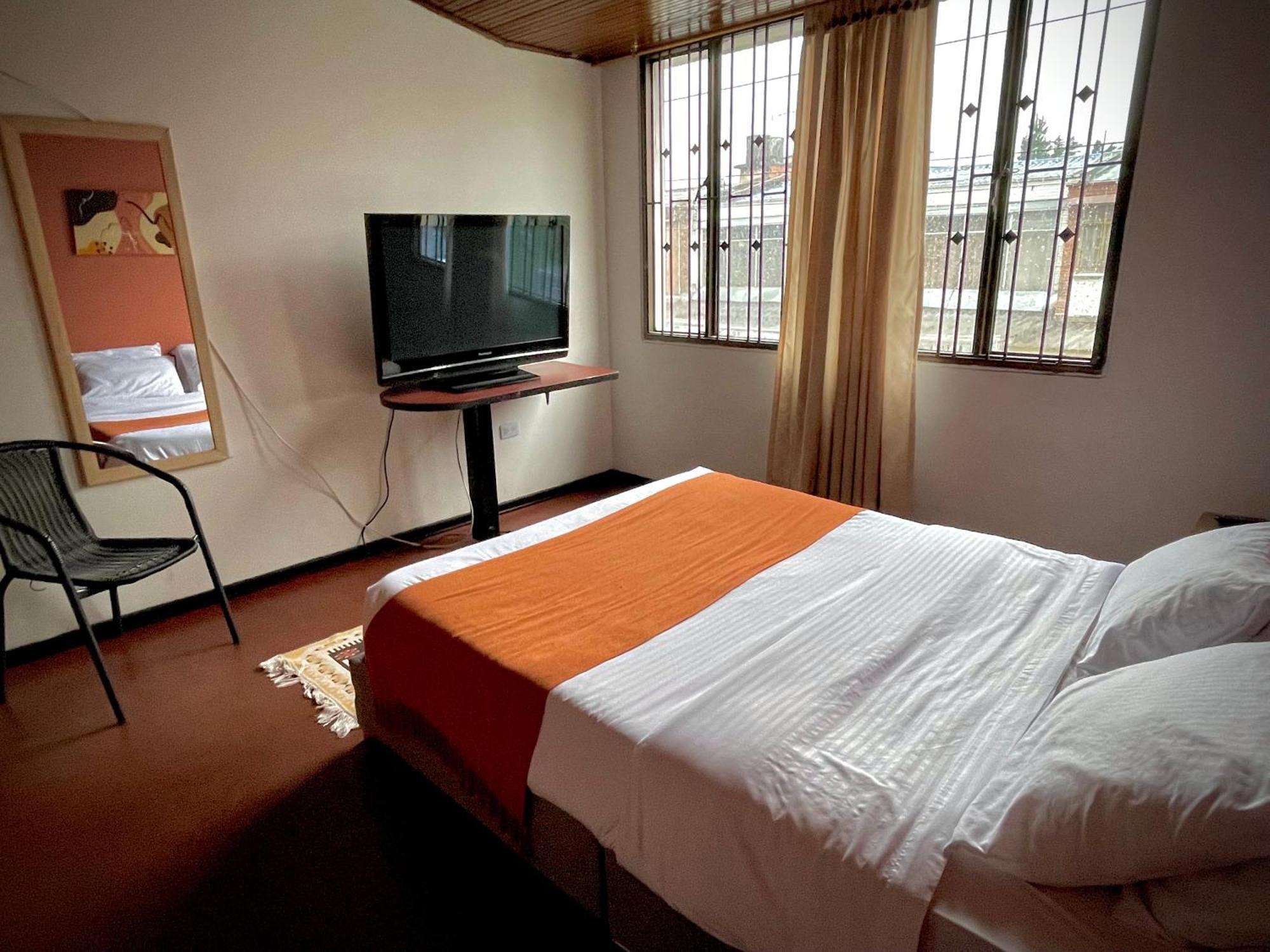 Way Maker 1 Hotel Bogotá Eksteriør billede