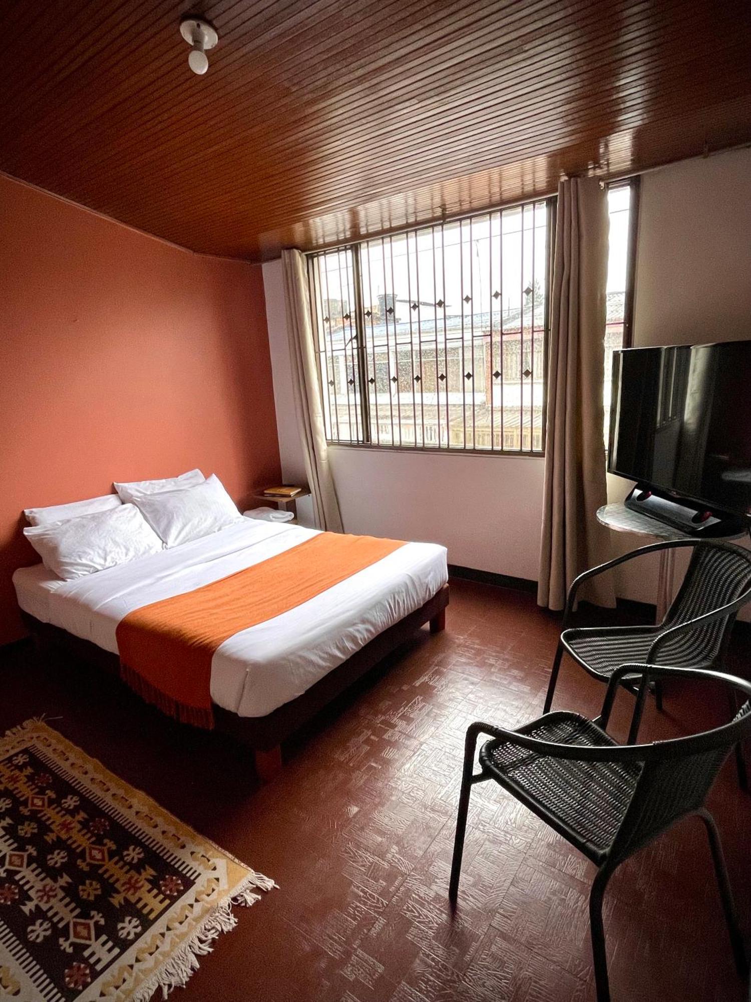 Way Maker 1 Hotel Bogotá Eksteriør billede