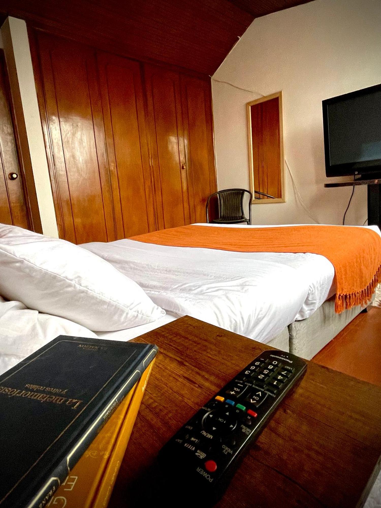 Way Maker 1 Hotel Bogotá Eksteriør billede